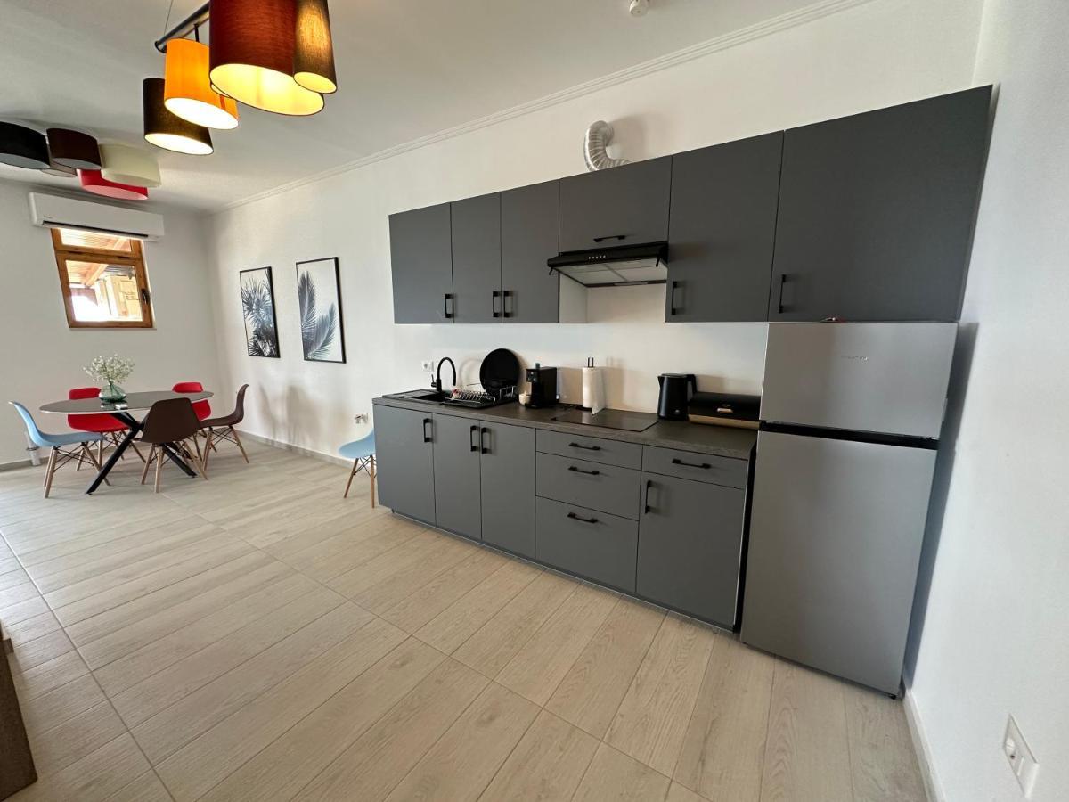 Apartment Cassandra Sarandë Esterno foto