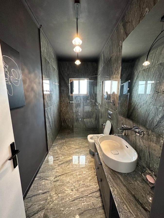 Apartment Cassandra Sarandë Esterno foto