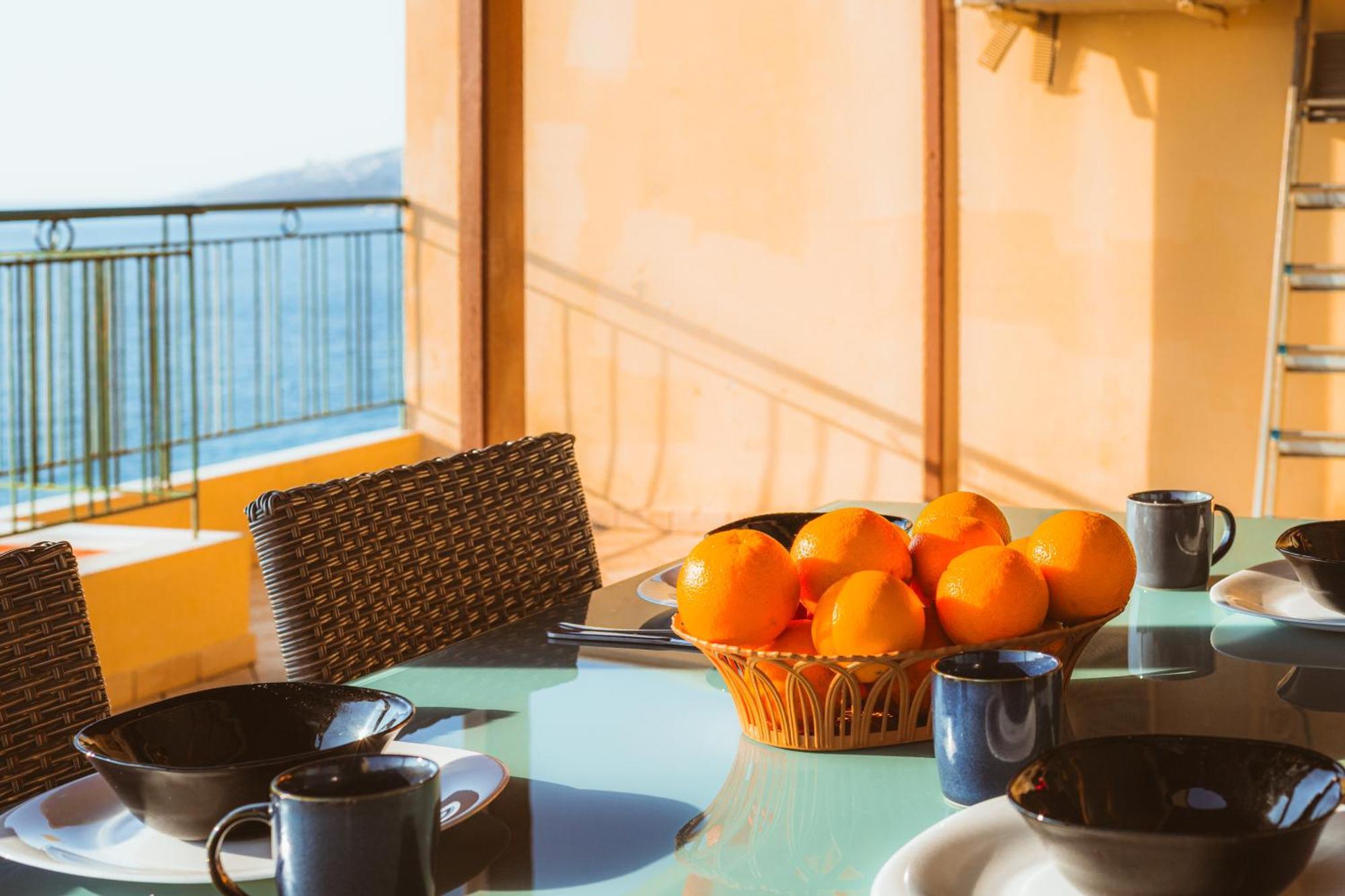 Apartment Cassandra Sarandë Esterno foto